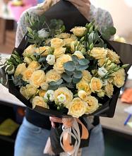 Букет цветов из:  Розы и Лизиантусы #REPLACE_PRED# Ильиновской